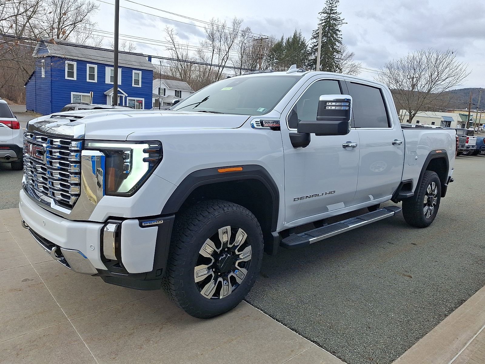 New 2026 GMC Sierra 2500 Denali w/ Denali Reserve Package image 3