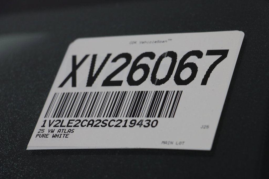 Used 2025 Volkswagen Atlas Cross Sport SE image 23