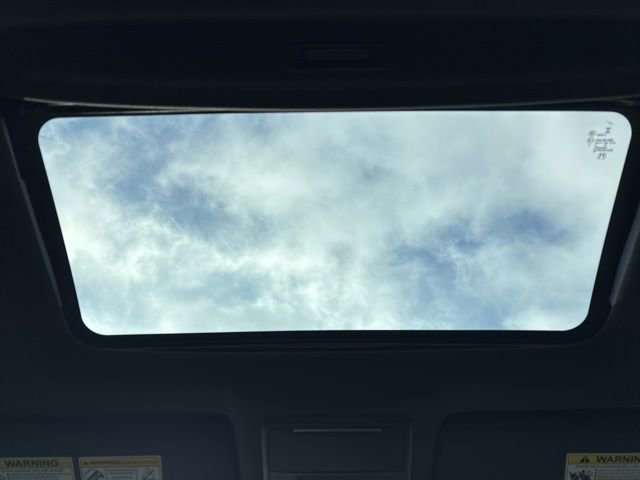 Used 2025 Honda CR-V Sport image 17