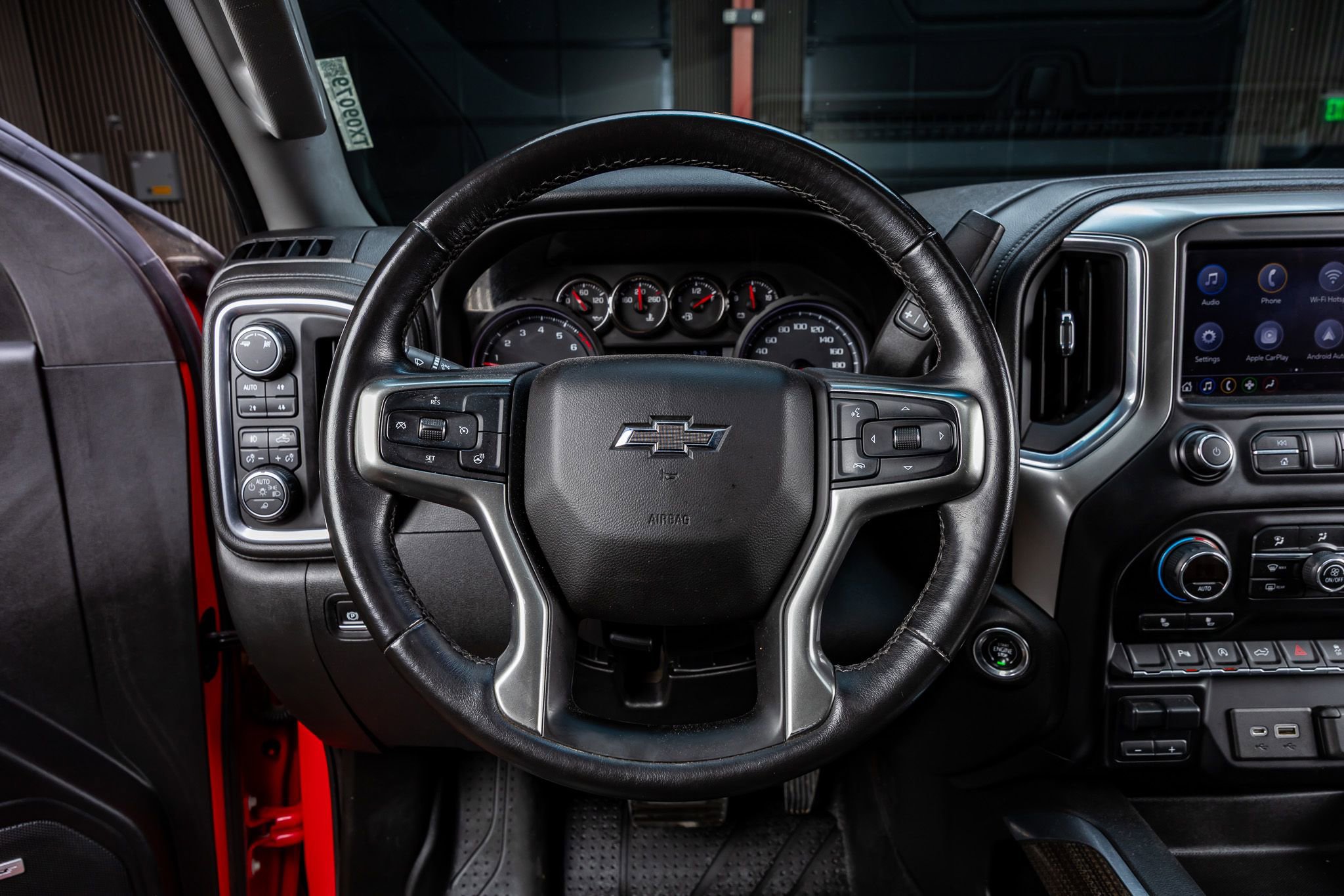 Used 2019 Chevrolet Silverado 1500 LT Trail Boss AWD/4WD image 19