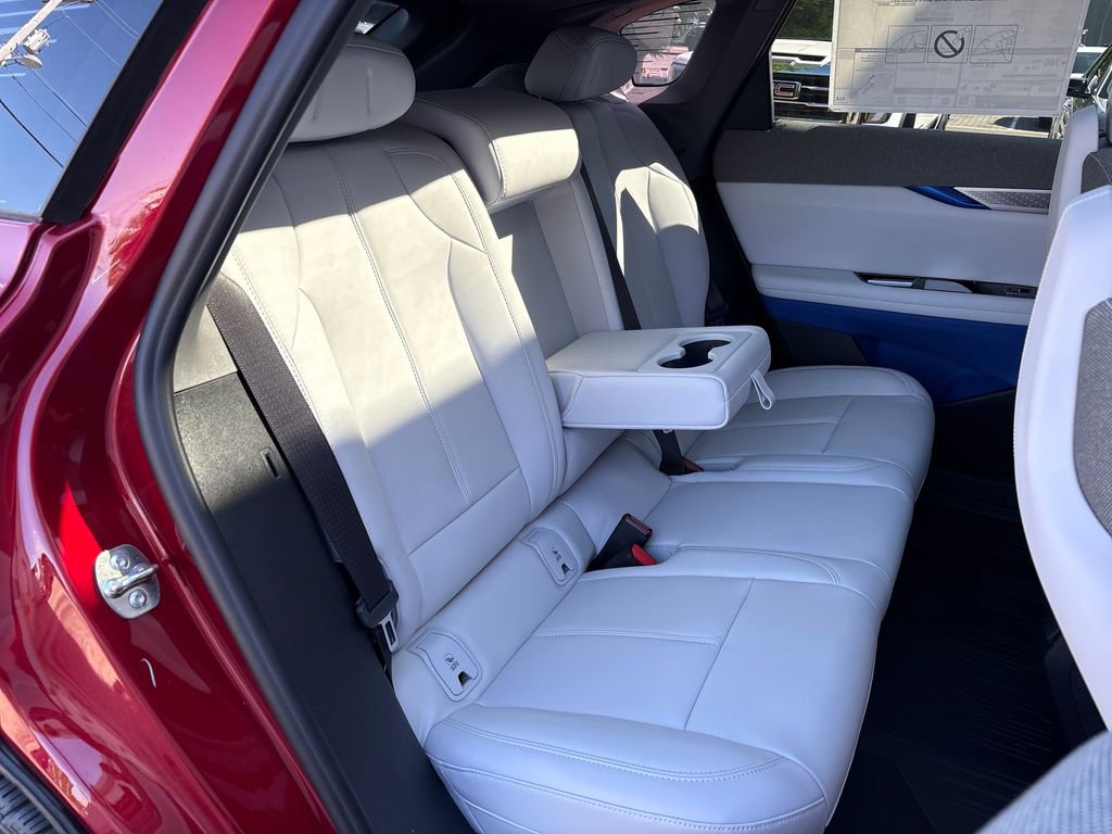 New 2026 Cadillac Optiq Sport 1 w/ LPO, Floor Liner Package RWD image 45