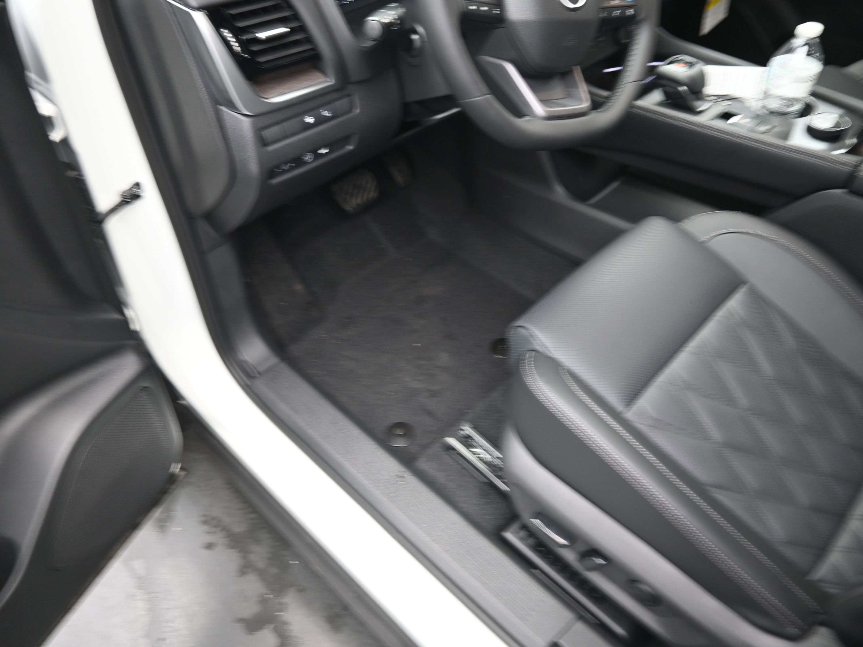 New 2026 Nissan Rogue Platinum w/ Platinum Premium Package image 14