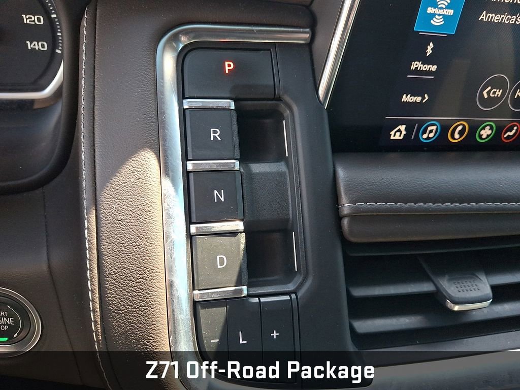 Used 2021 Chevrolet Suburban Z71 w/ Z71 Off-Road Package AWD/4WD image 16