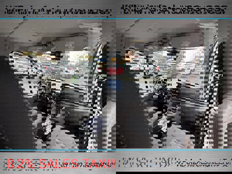 Used 2025 Ford Transit 350 XLT image 15