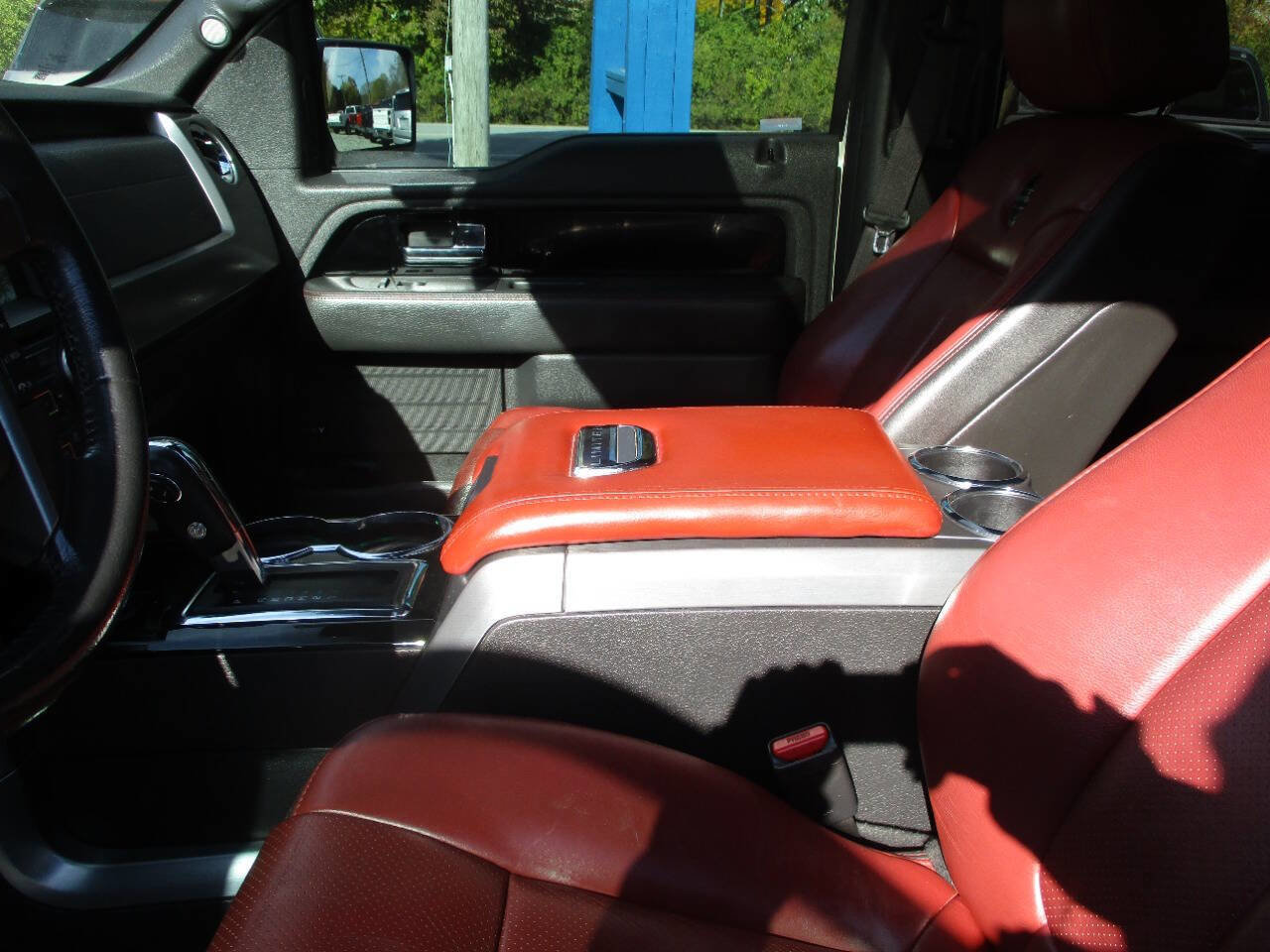 Used 2013 Ford F150 Limited image 21
