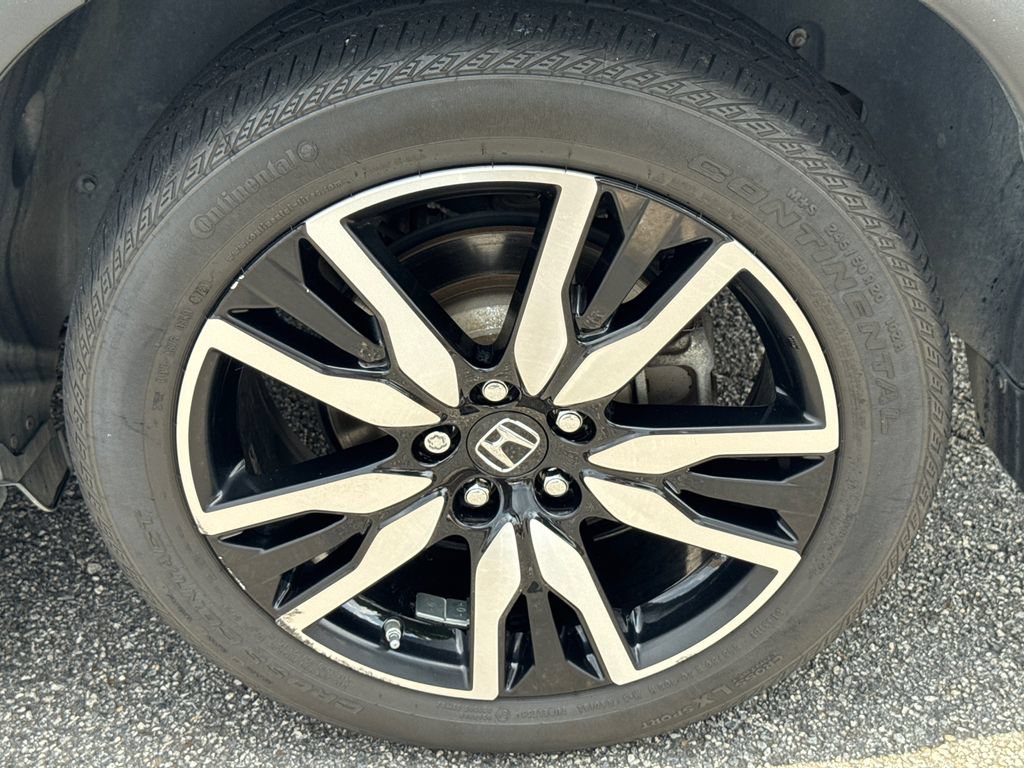 Used 2020 Honda Pilot Touring image 22