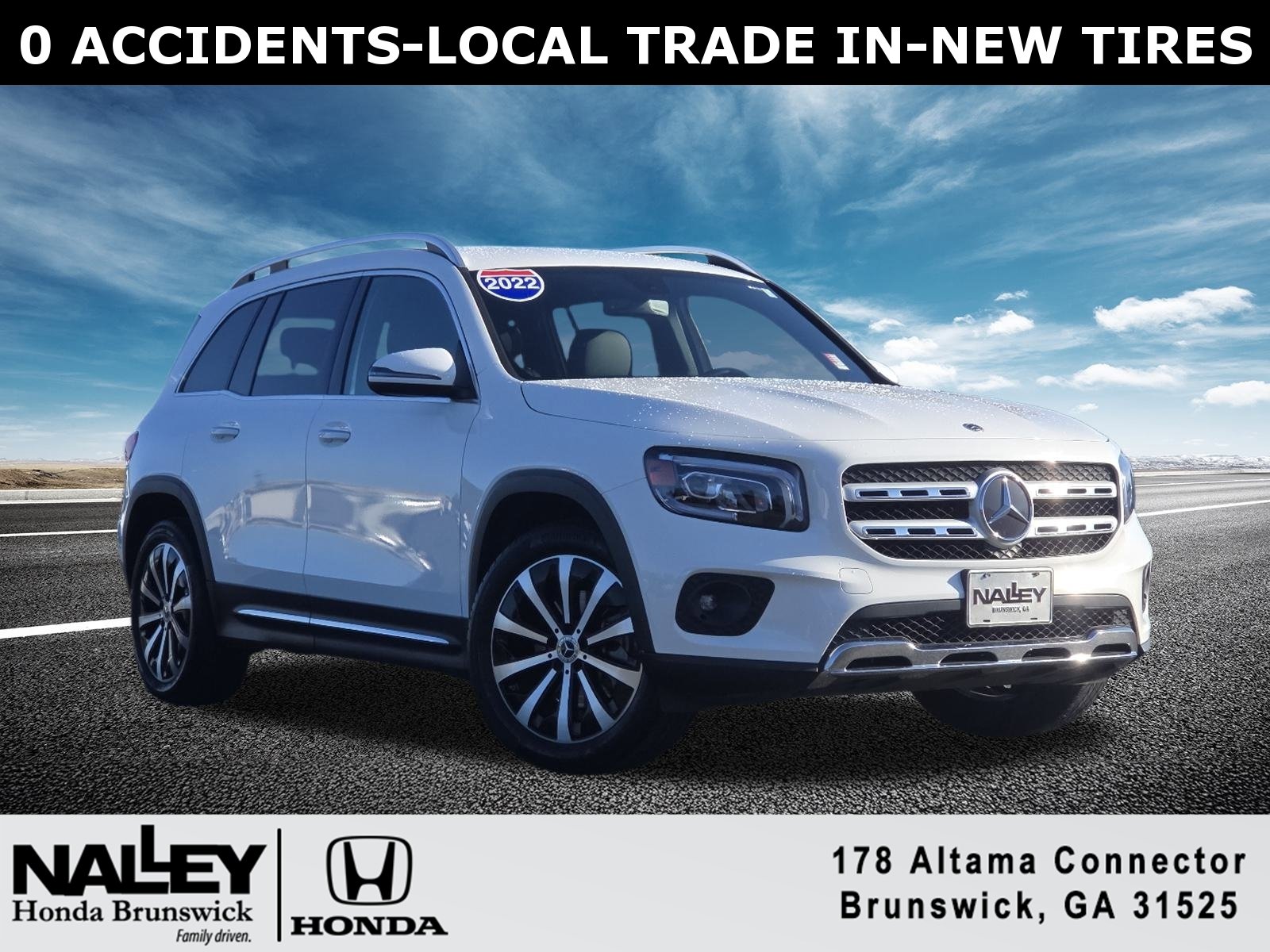 Used 2022 Mercedes-Benz GLB 250 4MATIC image 1