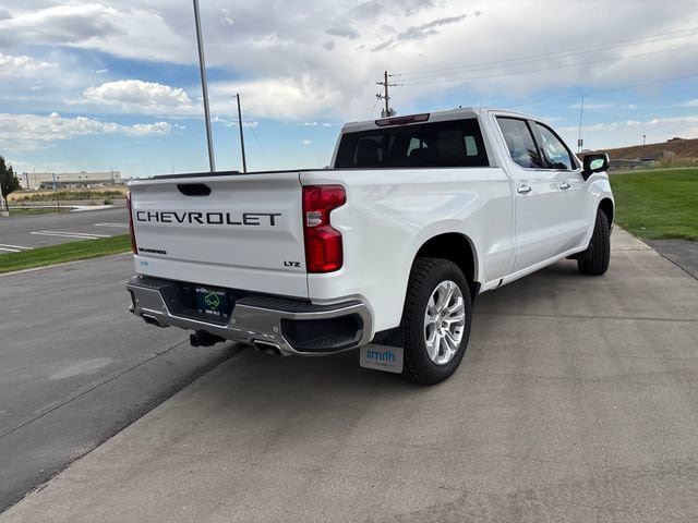 Certified 2023 Chevrolet Silverado 1500 LTZ w/ Technology Package AWD/4WD image 3