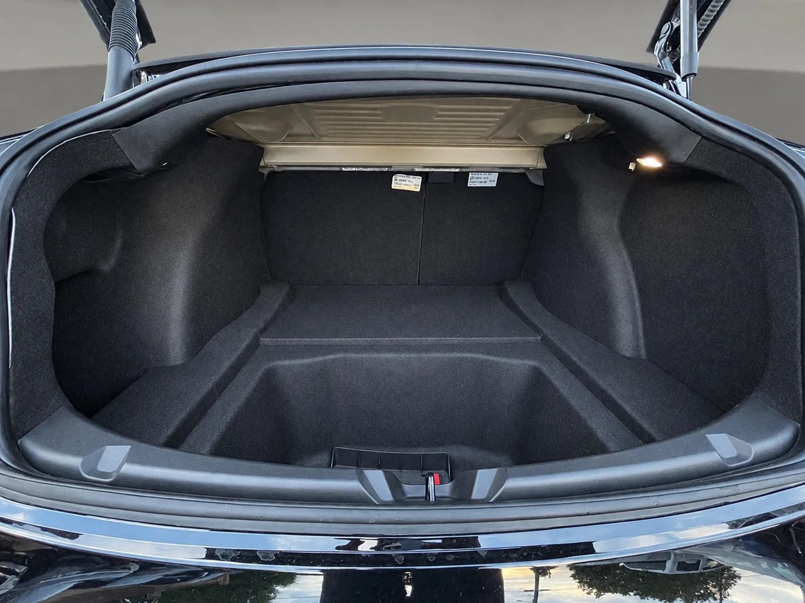 Used 2023 Tesla Model 3 Standard Range RWD image 15
