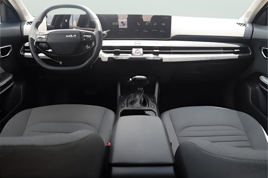 Certified 2025 Kia K4 EX FWD image 11