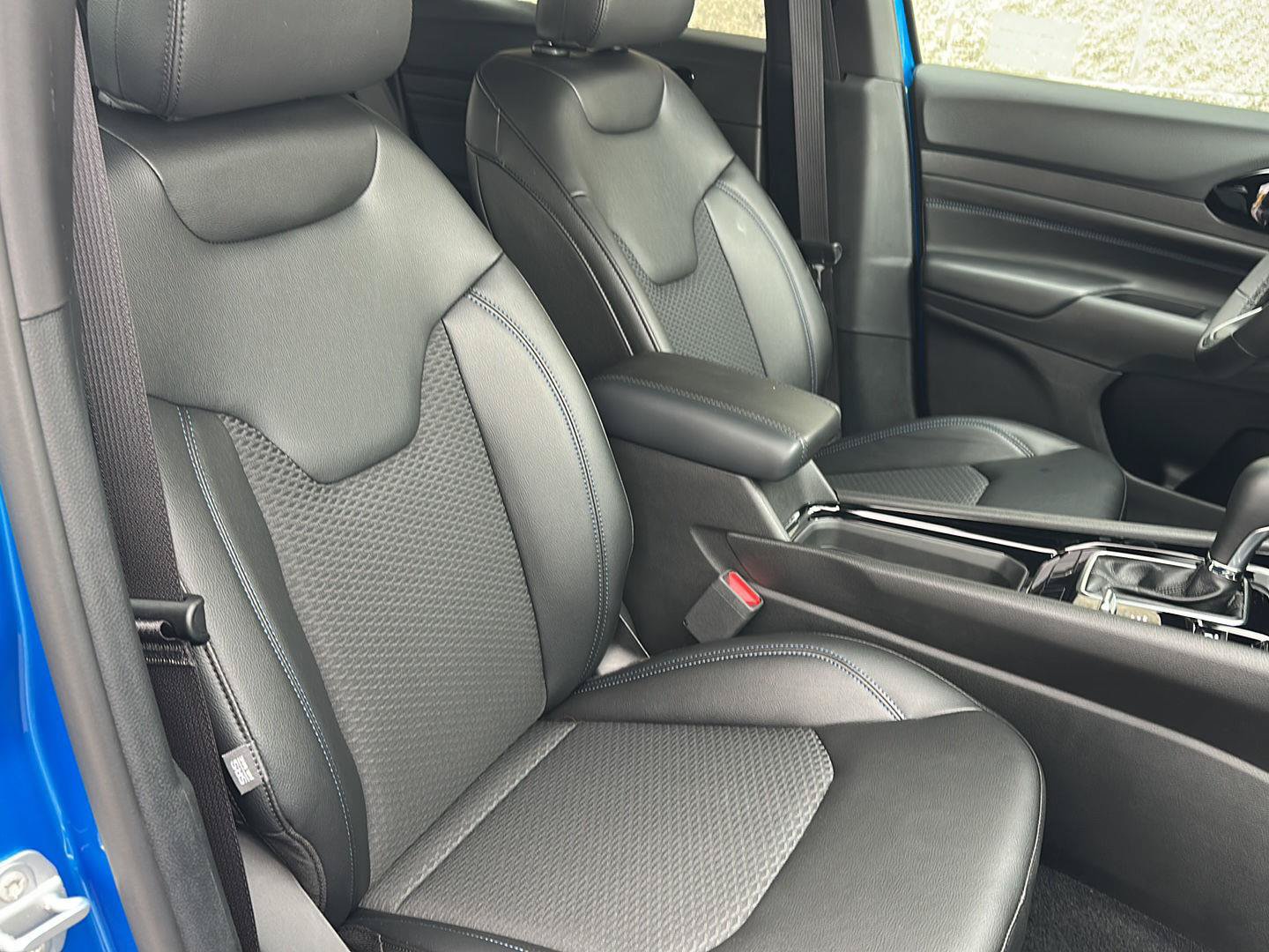 New 2026 Jeep Compass Latitude AWD/4WD image 22