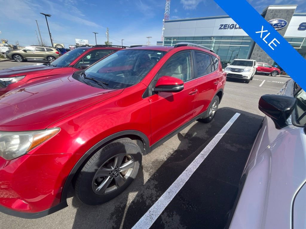 Used 2015 Toyota RAV4 XLE AWD/4WD image 3