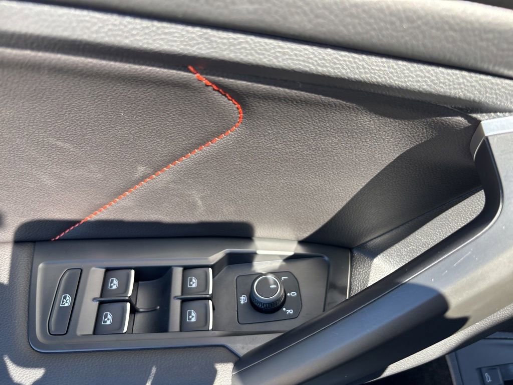 Used 2024 Volkswagen Tiguan Wolfsburg Edition image 16