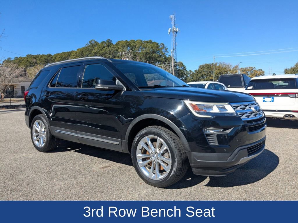 Used 2018 Ford Explorer XLT w/ Equipment Group 202A image 2