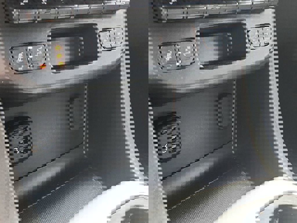 Used 2019 Chevrolet Colorado ZR2 image 29