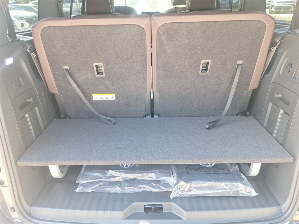 New 2025 Volkswagen ID. Buzz Pro S Plus image 26