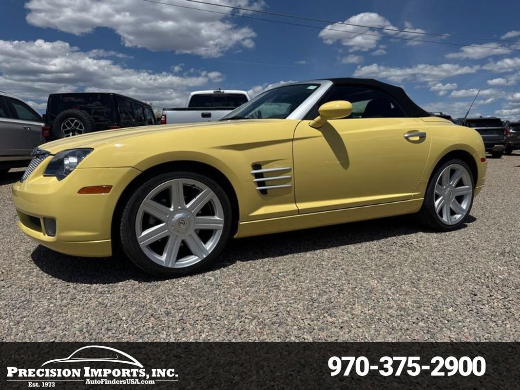 Used 2006 Chrysler Crossfire Limited RWD image 1