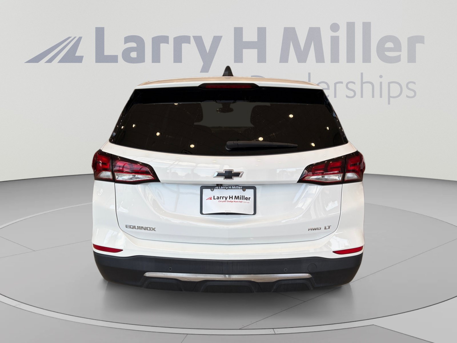 Used 2022 Chevrolet Equinox LT AWD/4WD image 4