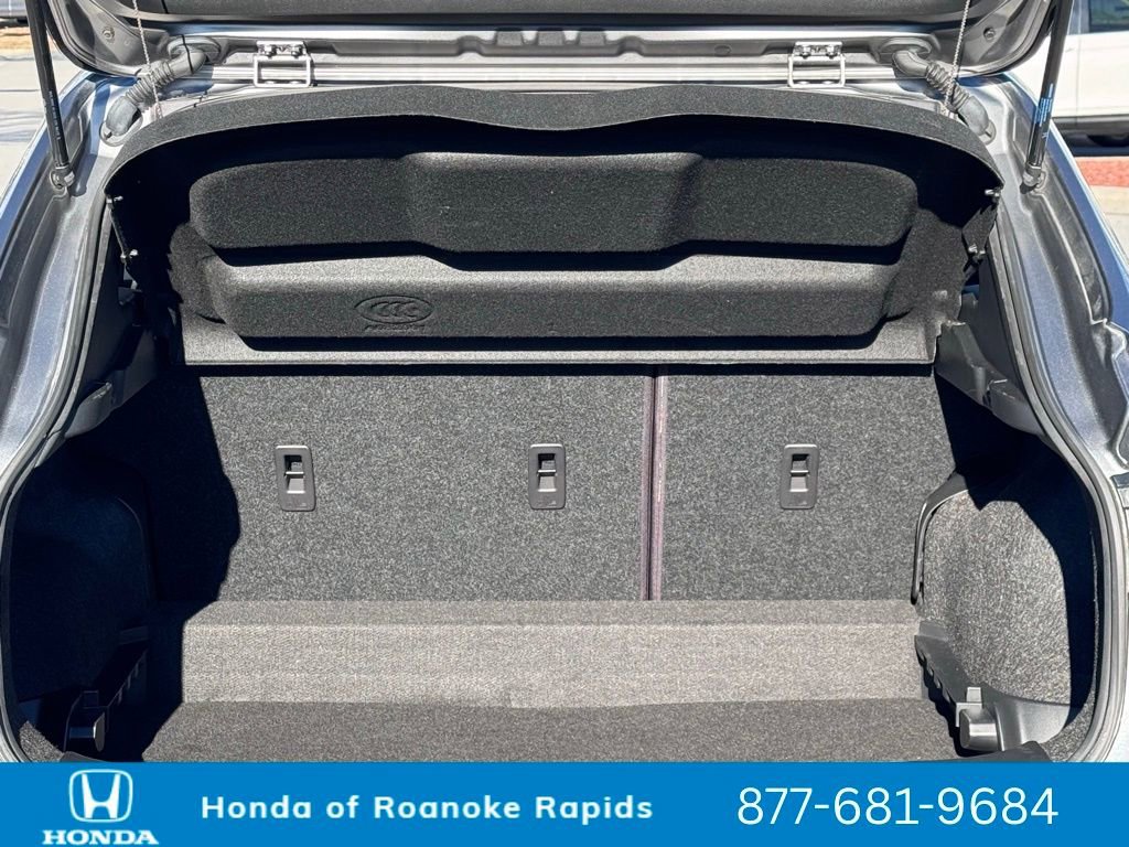 Used 2020 Nissan Rogue Sport S image 36