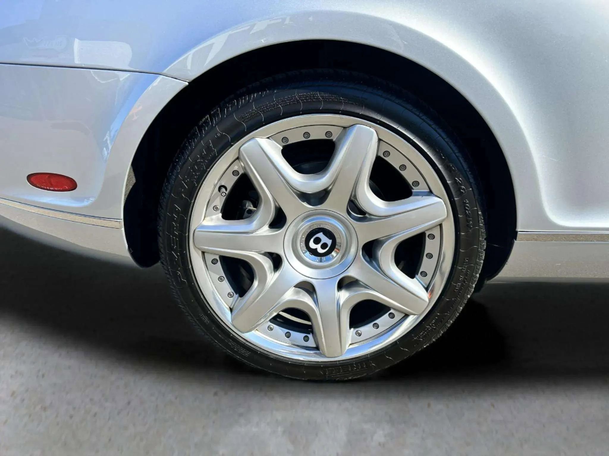 Used 2005 Bentley Continental GT image 12