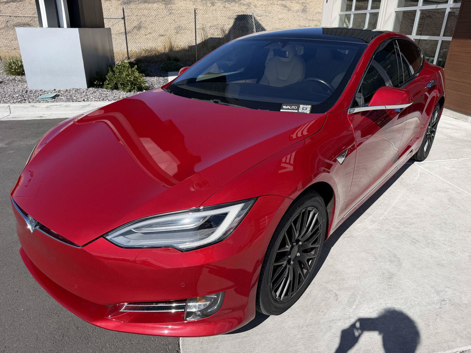 Used 2020 Tesla Model S Long Range Plus AWD/4WD image 4