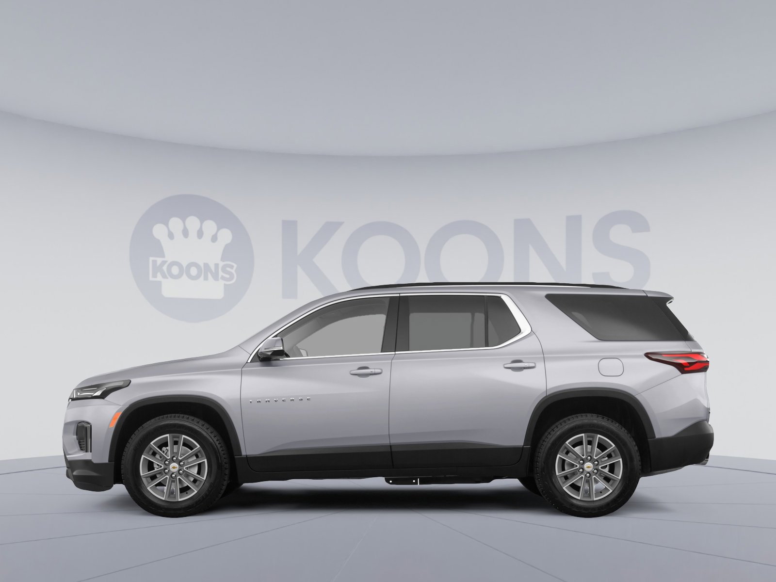 Used 2023 Chevrolet Traverse LT image 2