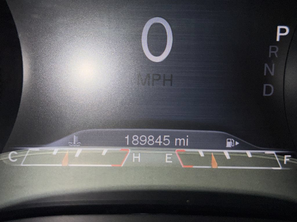 Used 2015 Jeep Cherokee Trailhawk w/ Leather Interior Group AWD/4WD image 19