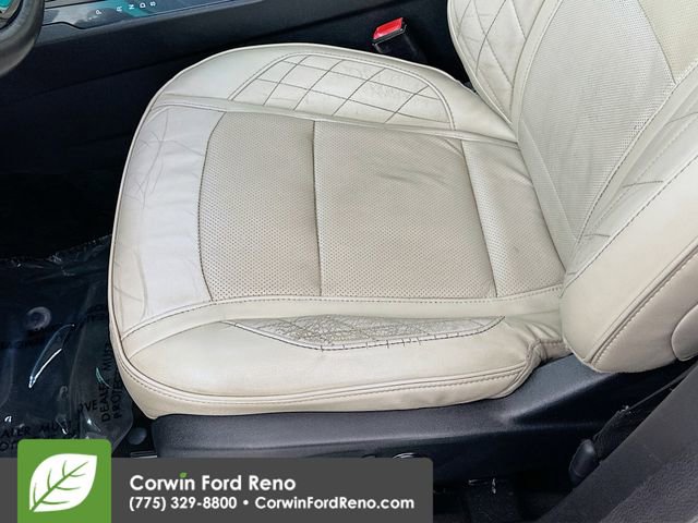 Used 2016 Ford Explorer Platinum image 20