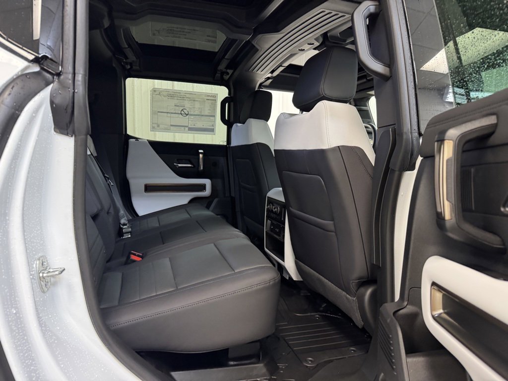 New 2025 GMC Hummer EV 2X image 26