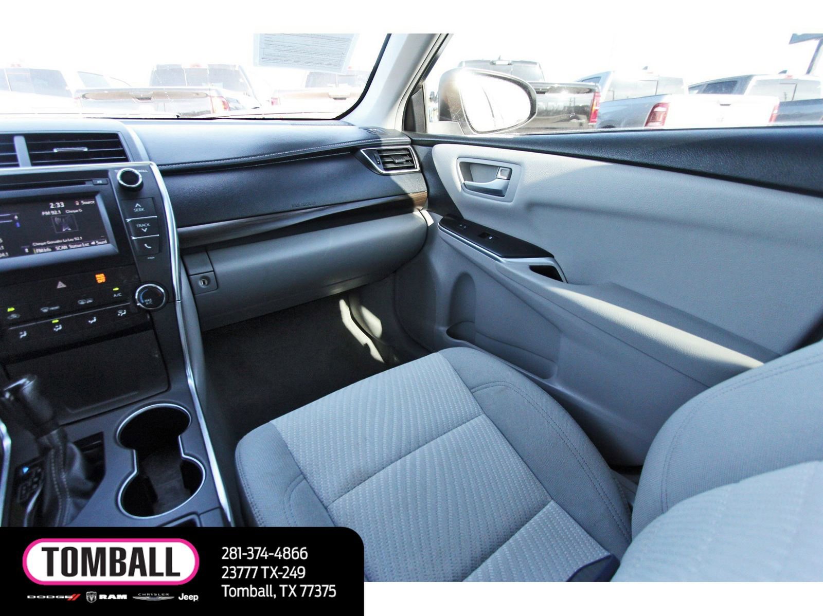 Used 2016 Toyota Camry LE image 11