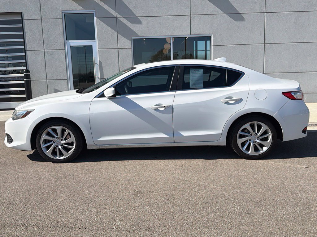 Used 2016 Acura ILX FWD image 3