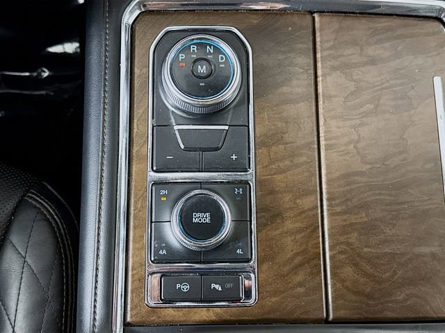 Used 2018 Ford Expedition Max Platinum AWD/4WD image 17