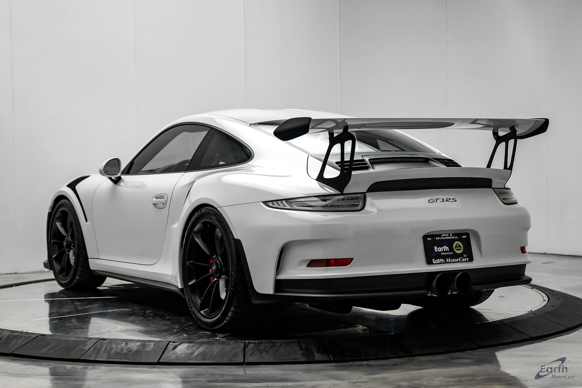 Used 2016 Porsche 911 GT3 RS RWD image 13