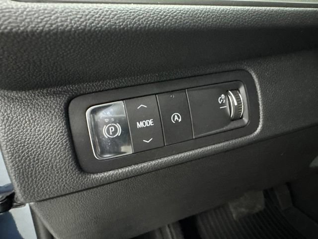 New 2026 Chevrolet Traverse LT w/ Enhanced Driving Package FWD image 12