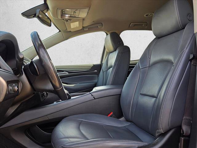 Used 2020 Buick Enclave Essence FWD image 10