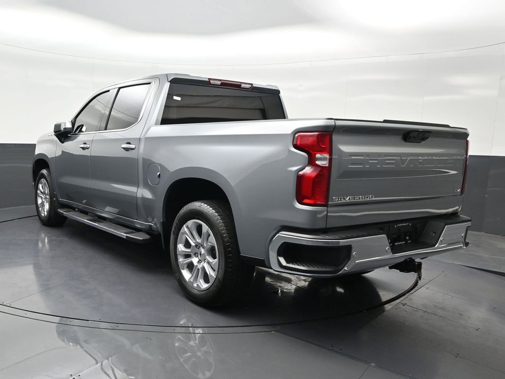 Used 2025 Chevrolet Silverado 1500 LTZ RWD image 3
