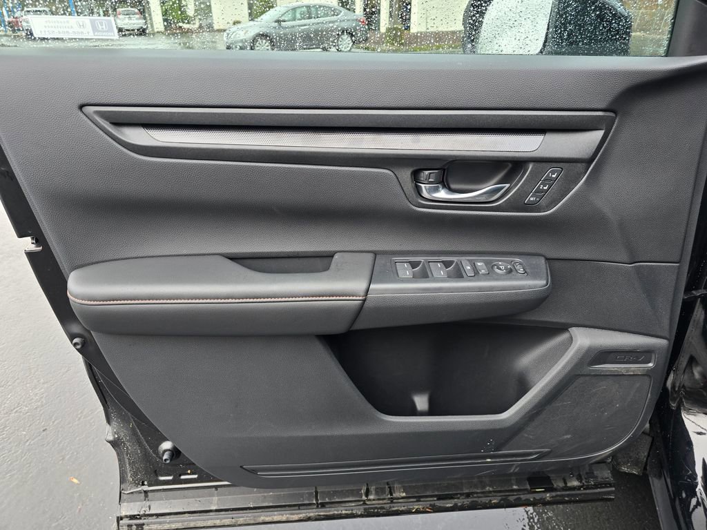 Certified 2025 Honda CR-V Sport-L image 11