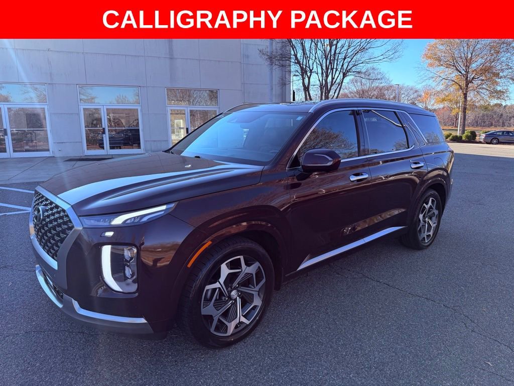 Used 2022 Hyundai Palisade Calligraphy w/ Cargo Package image 3