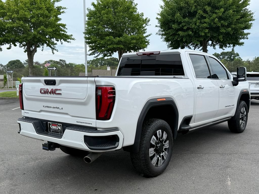 Used 2024 GMC Sierra 3500 Denali w/ Denali Reserve Package AWD/4WD image 5