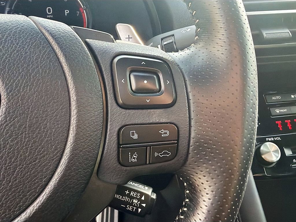 Used 2022 Lexus IS 350 F Sport RWD image 35