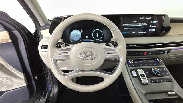 Used 2024 Hyundai Palisade Limited AWD/4WD image 14