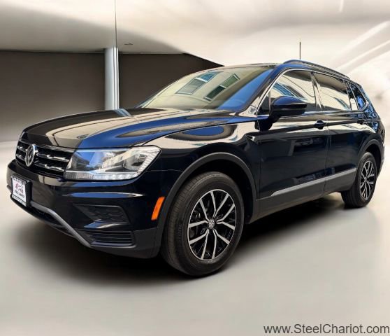 Used 2021 Volkswagen Tiguan SE w/ Panoramic Sunroof Package image 1