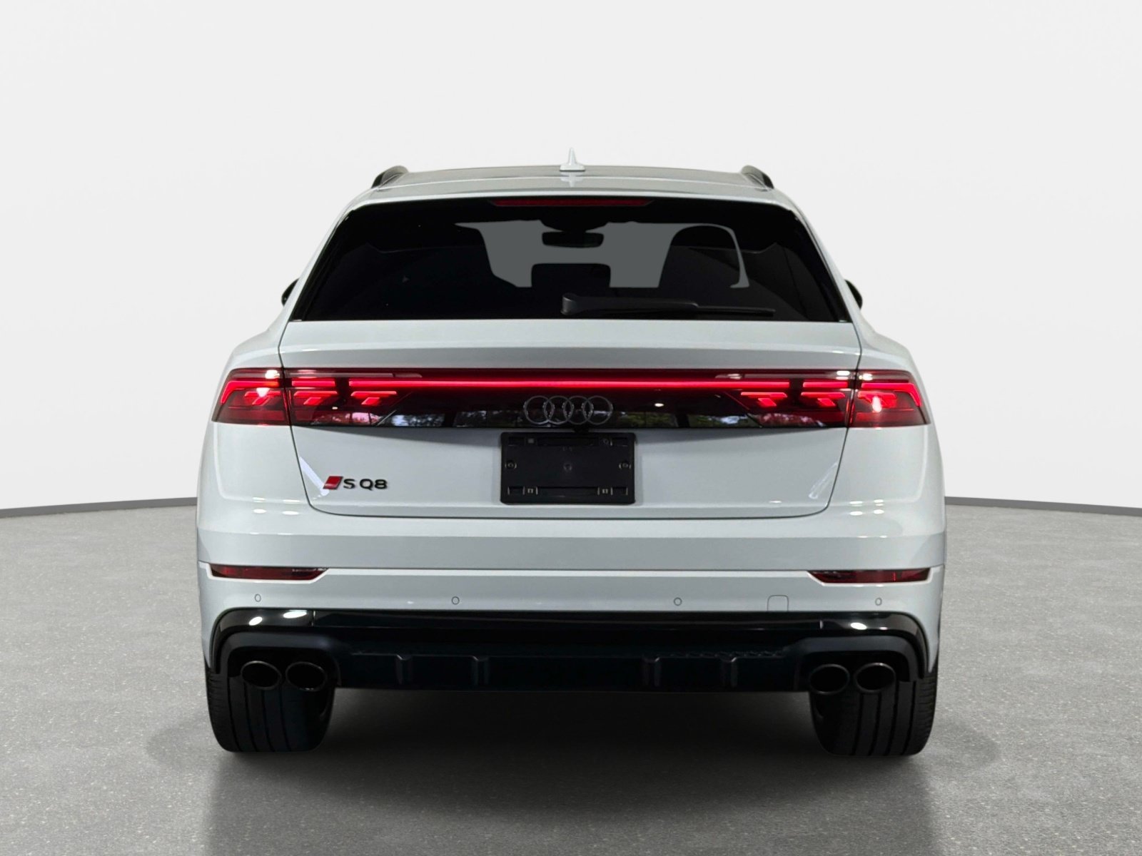 Used 2024 Audi SQ8 Prestige w/ Prestige Package AWD/4WD image 4