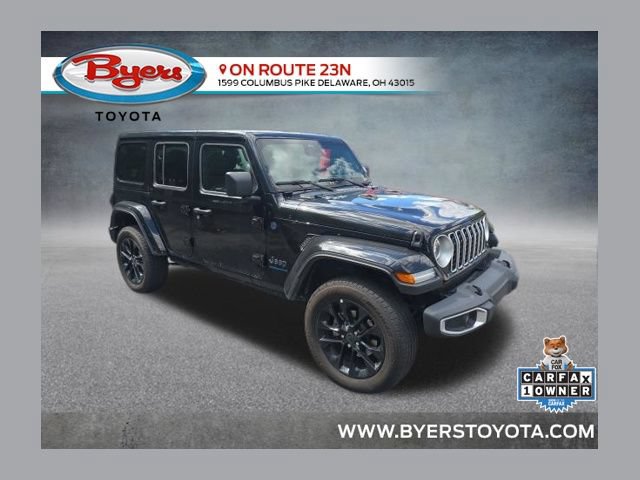 Used 2025 Jeep Wrangler Unlimited Sahara w/ Safety Group AWD/4WD image 1