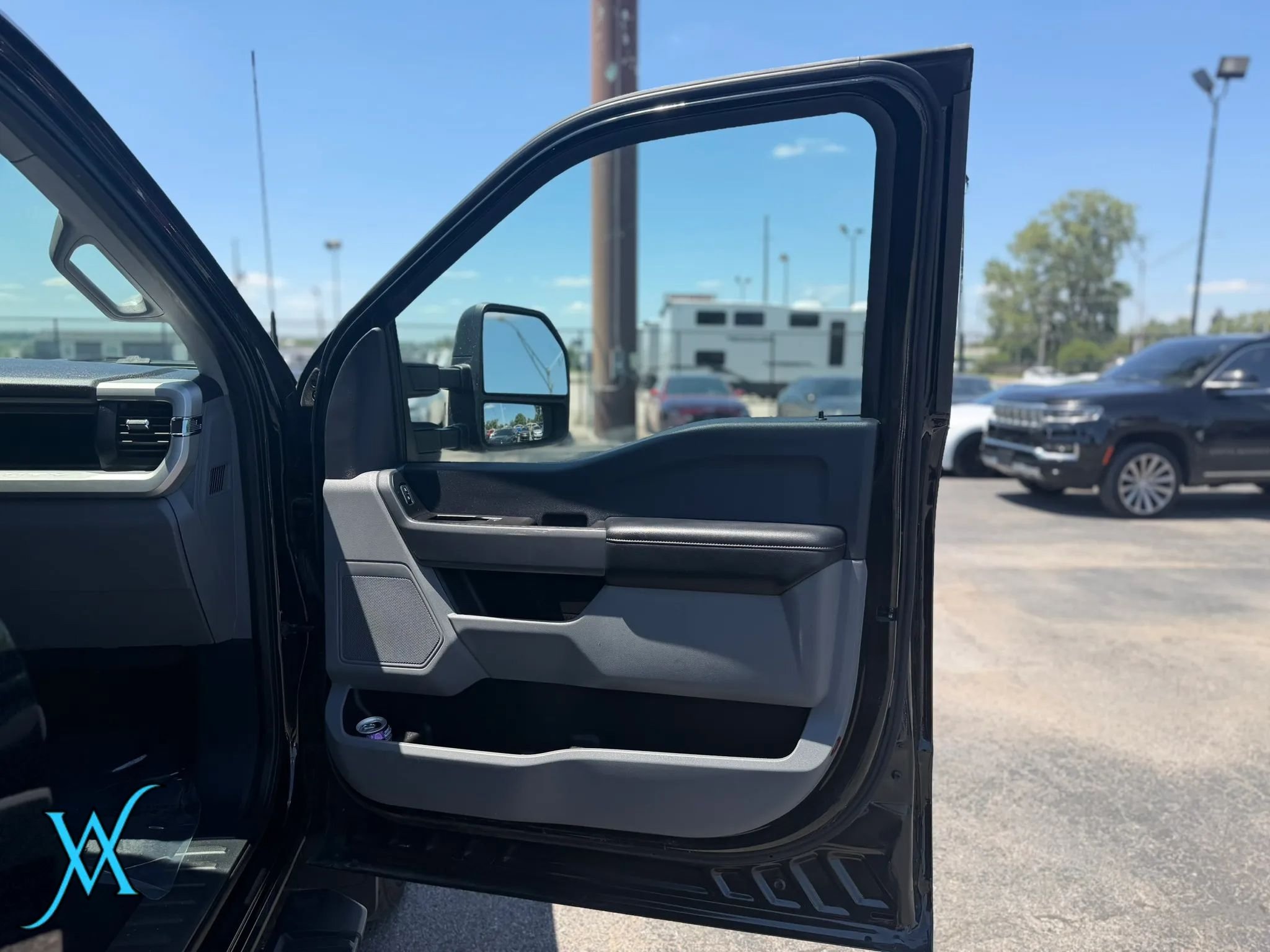 Used 2024 Ford F250 XL w/ STX Appearance Package AWD/4WD image 20