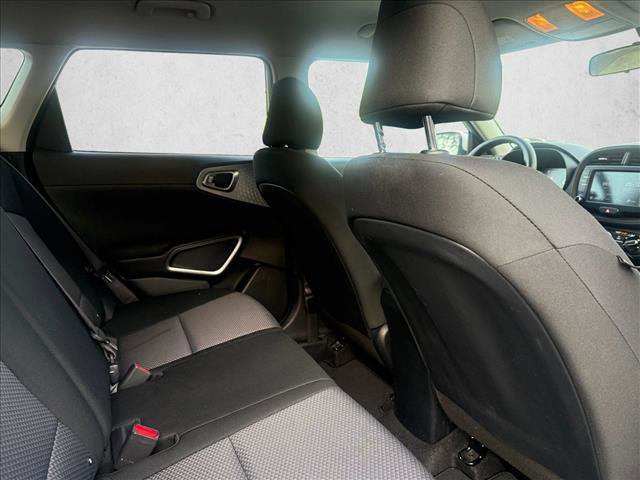 Used 2024 Kia Soul LX w/ Option Group 015 FWD image 27