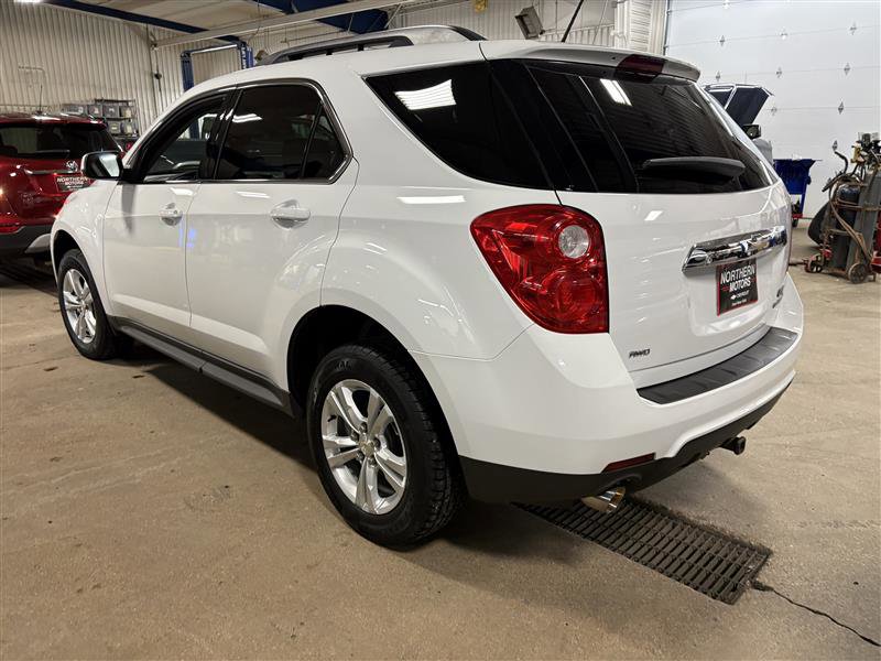 Used 2015 Chevrolet Equinox LT w/ Power Convenience Package image 4