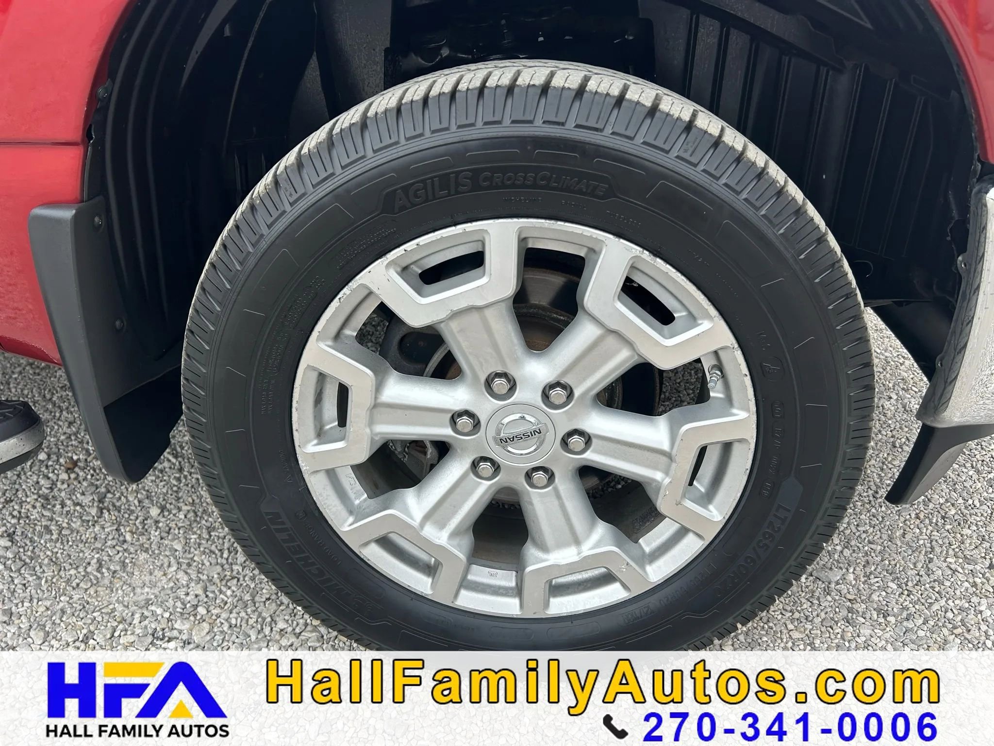Used 2016 Nissan Titan SL AWD/4WD image 9