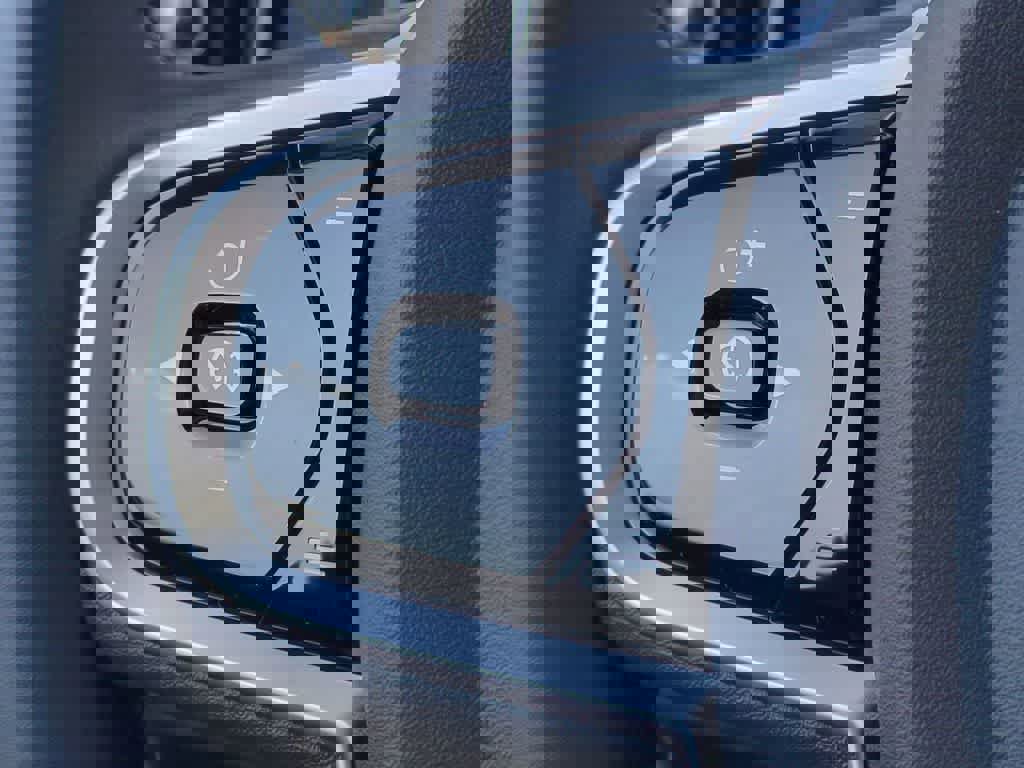 Used 2026 Volvo XC90 B6 Plus w/ Protection Package Premier image 23