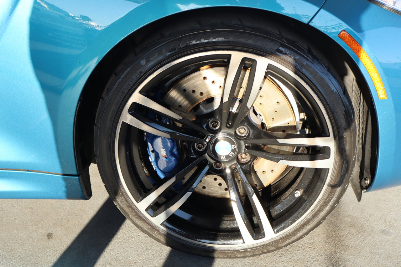 Used 2017 BMW M2 image 40